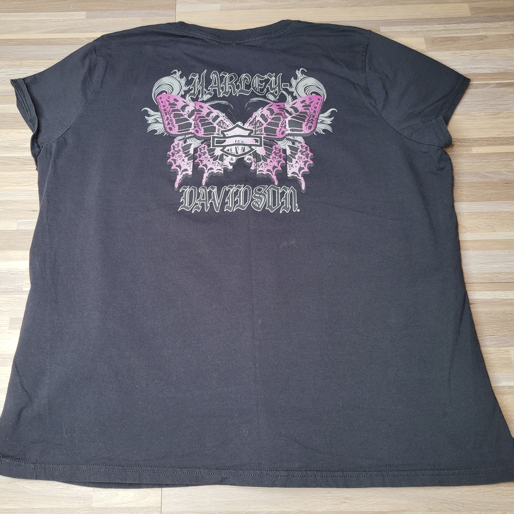 Harley-Davidson Women's 2X Black Tee with Pink Butterfly Graphic Short Sleeves